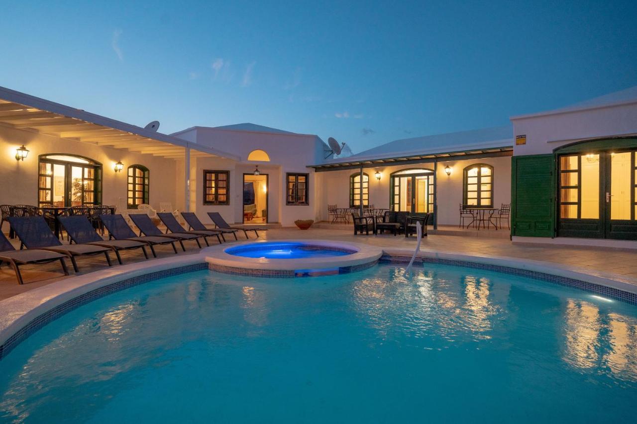 Villa Milan Puerto del Carmen  Exterior foto